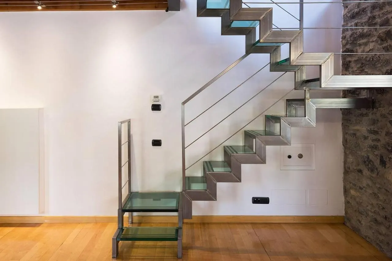 בית נופש צ'רנוביו Joivy Scenic 2Br Apt With Balcony & Parking