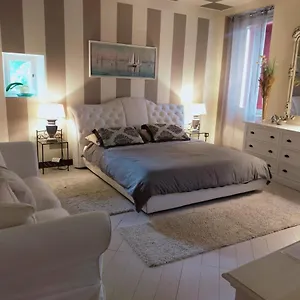  Bed & Breakfast Trattoria Laghee Con