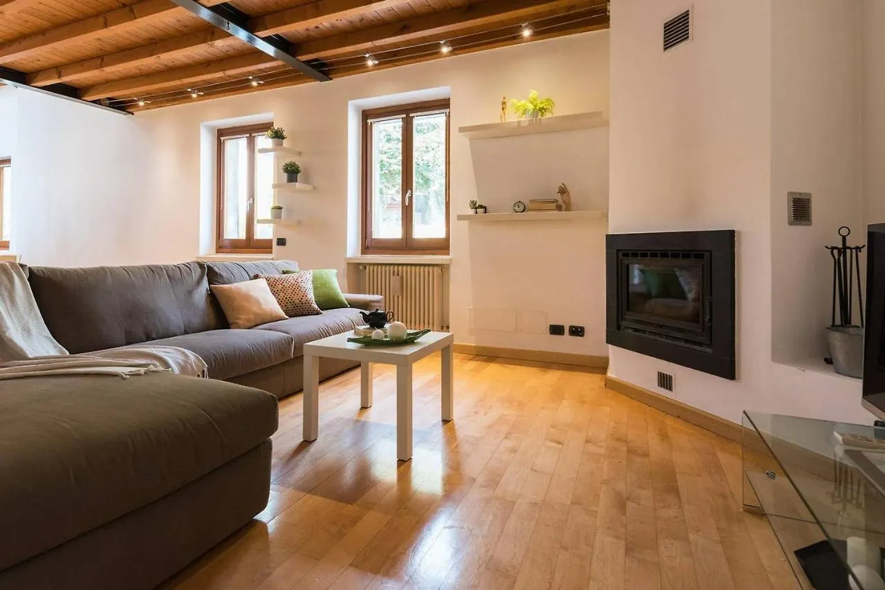 Joivy Scenic 2Br Apt With Balcony & Parking Cernobbio 0*,