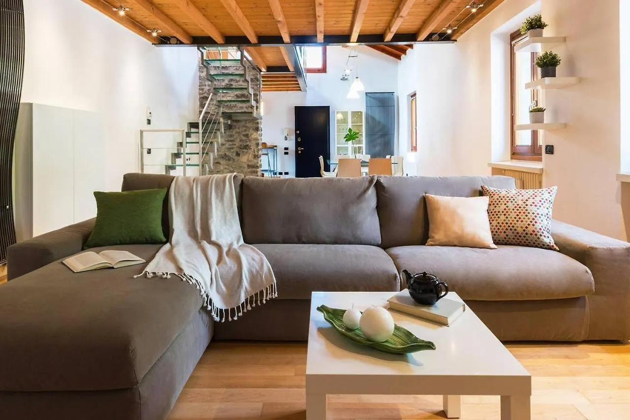 Joivy Scenic 2Br Apt With Balcony & Parking Cernobbio