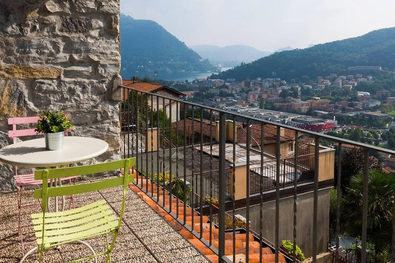 Joivy Scenic 2Br Apt With Balcony & Parking Cernobbio 0*,  Italy