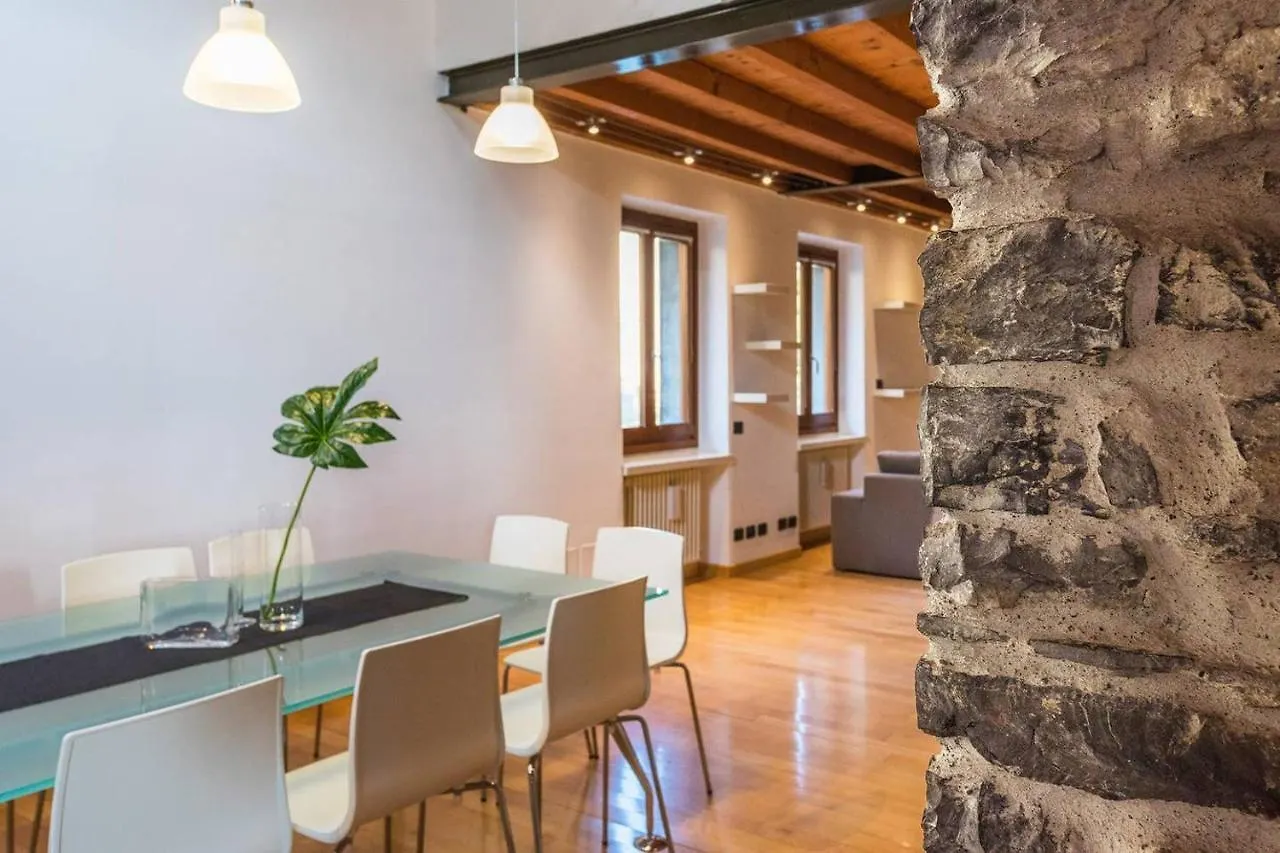 Joivy Scenic 2Br Apt With Balcony & Parking Cernobbio Holiday home